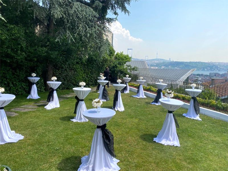 Küçükçekmece Kokteyl Masası Kiralama | Bistro Masası Kiralama