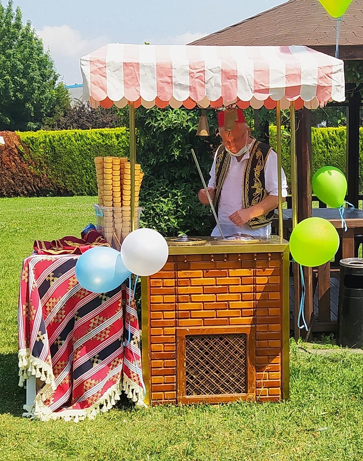 Dondurma Arabası Kiralama | Maraş Dondurmacısı Kiralama Fiyatları