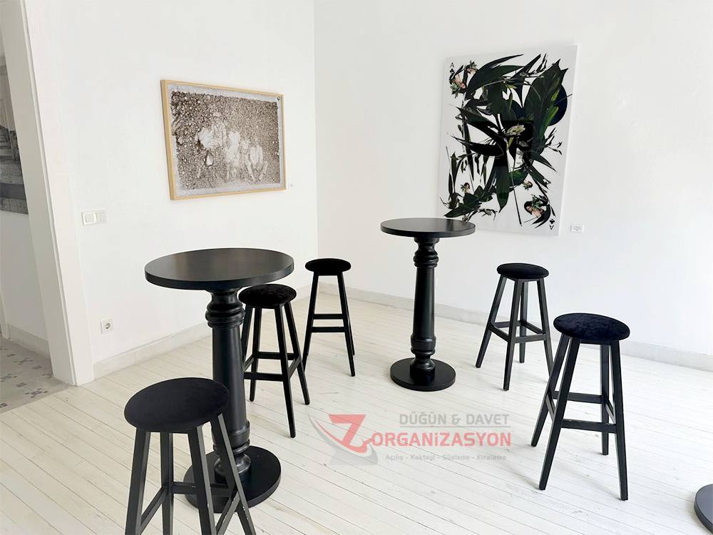 Siyah Bar Taburesi Kiralama | Kiralık Siyah Bar Taburesi