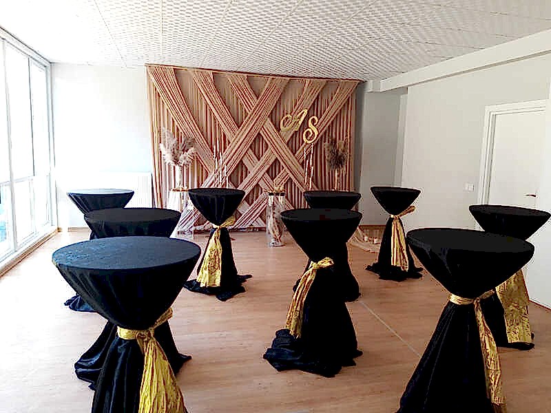 Avcılar Kokteyl Masası Kiralama | Bistro Masa Kiralama