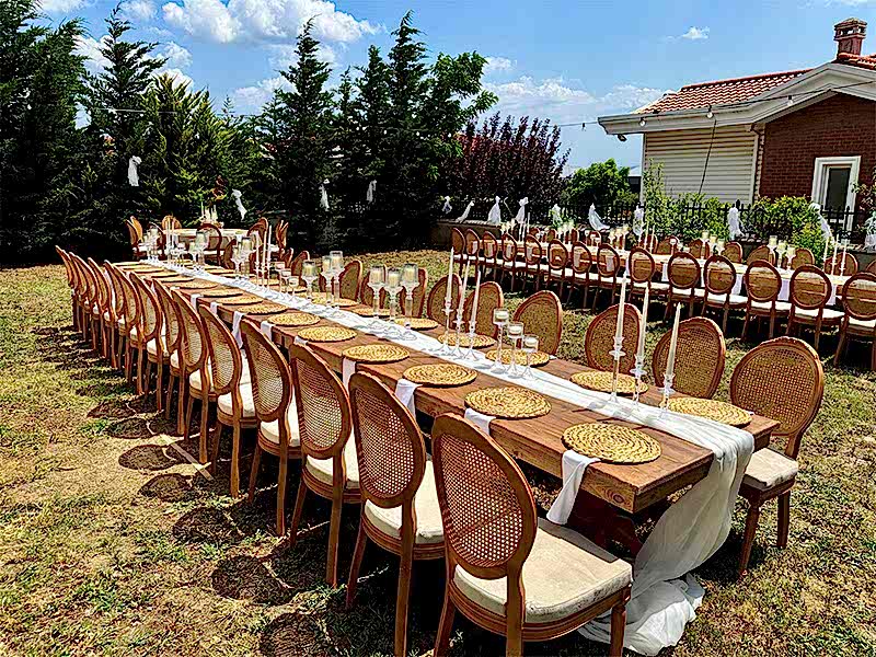 Ahşap Masa Sandalye Kiralama