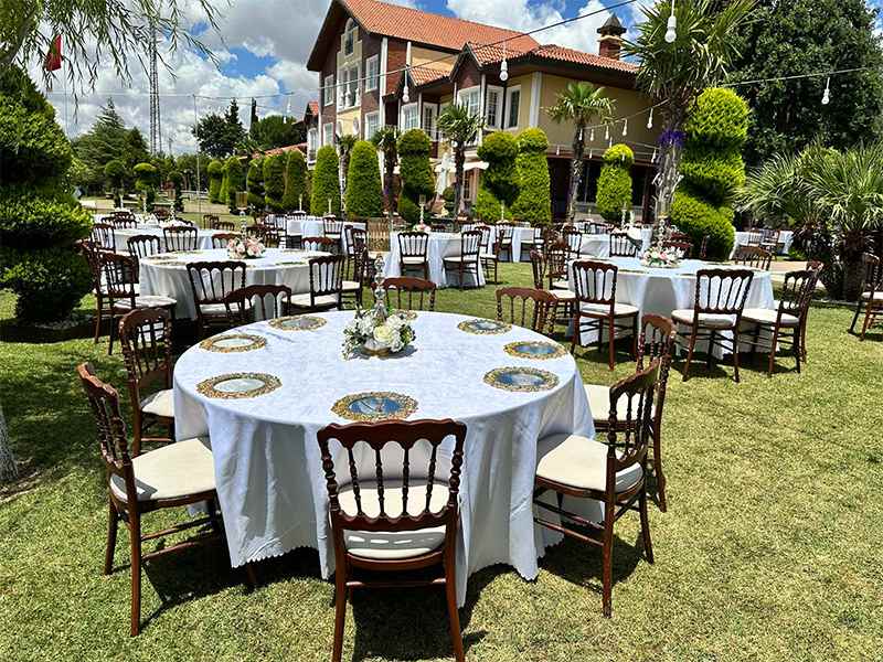 Tepekent Masa Sandalye Kiralama Hizmeti - Z Organizasyon